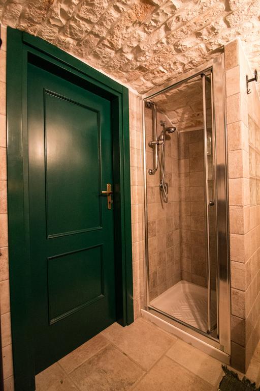 Maison Milleottocento Чистерніно Екстер'єр фото